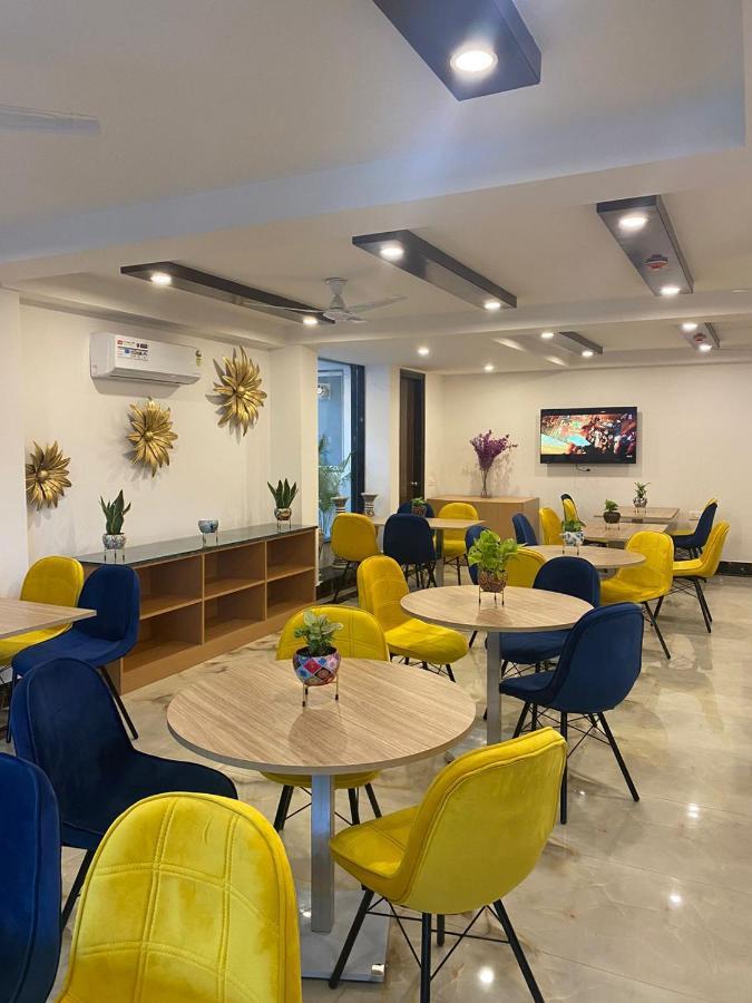 Posh Residency Huda City Center Гургаон Экстерьер фото