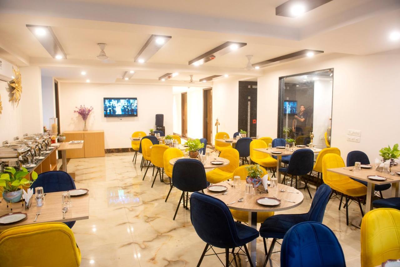 Posh Residency Huda City Center Гургаон Экстерьер фото