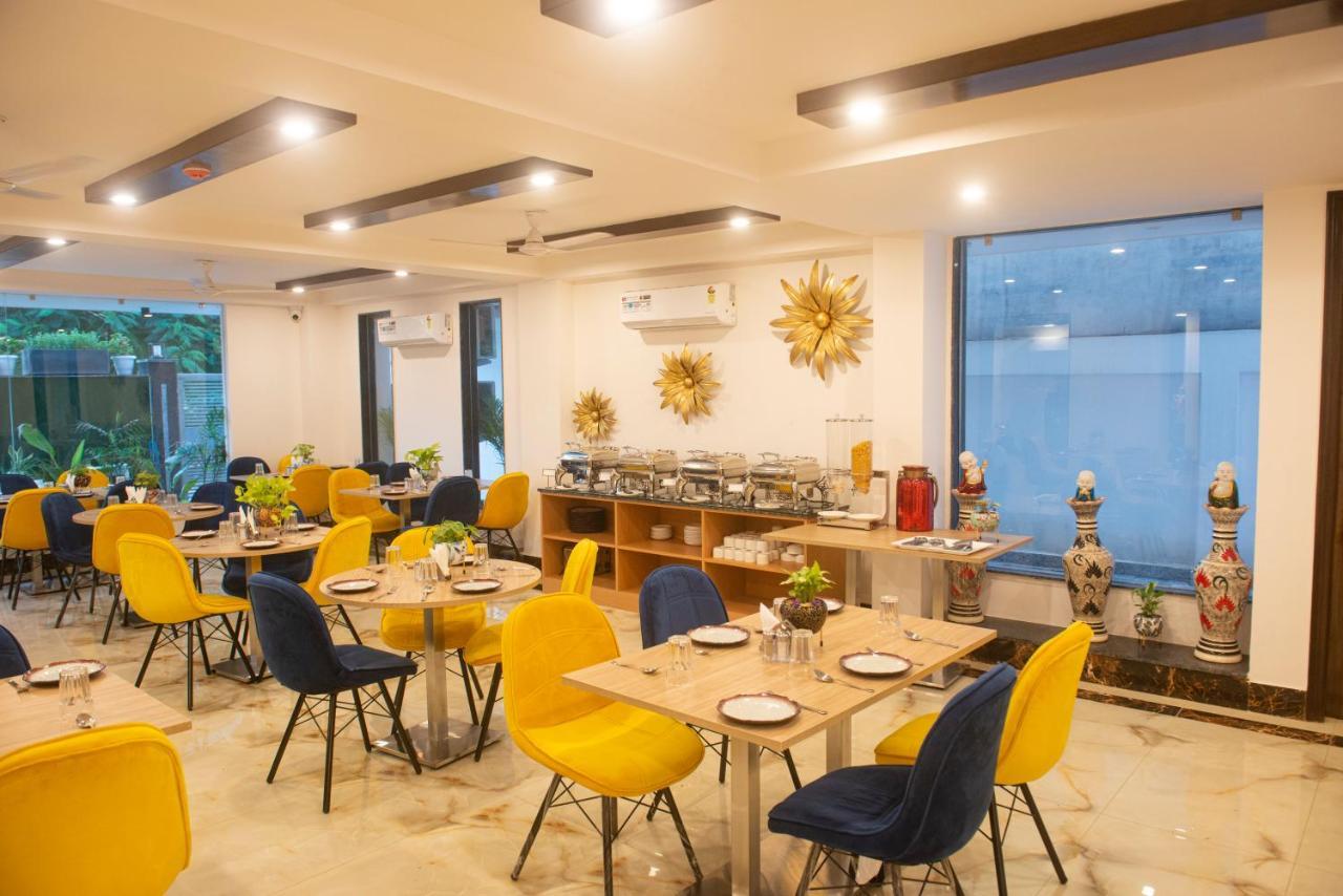 Posh Residency Huda City Center Гургаон Экстерьер фото