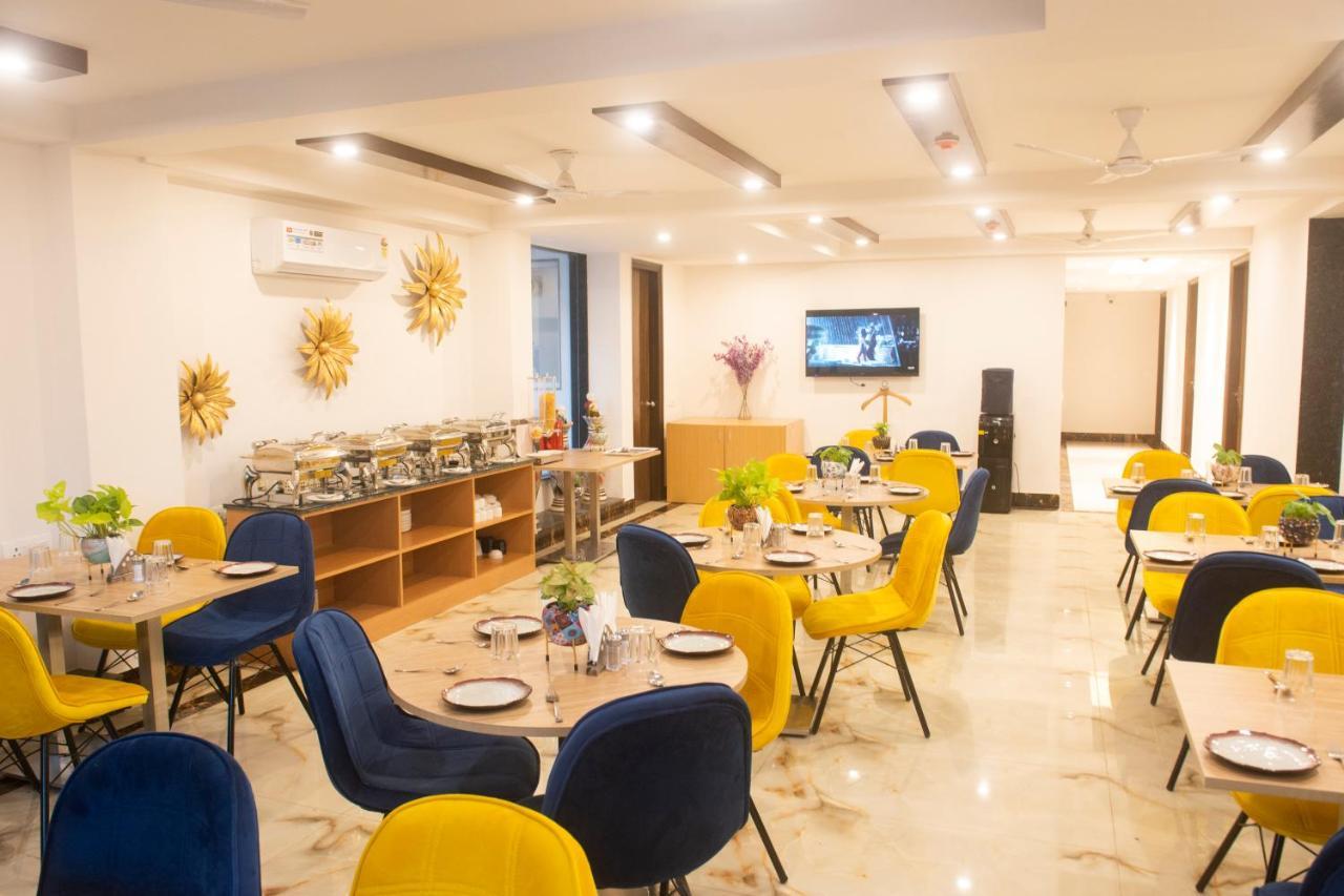 Posh Residency Huda City Center Гургаон Экстерьер фото